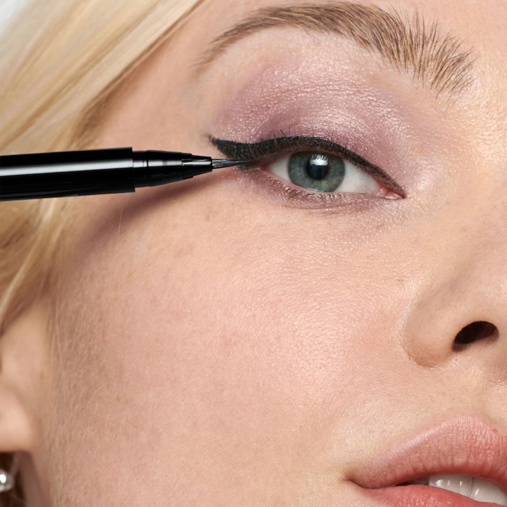 Wasserfester Eyeliner
